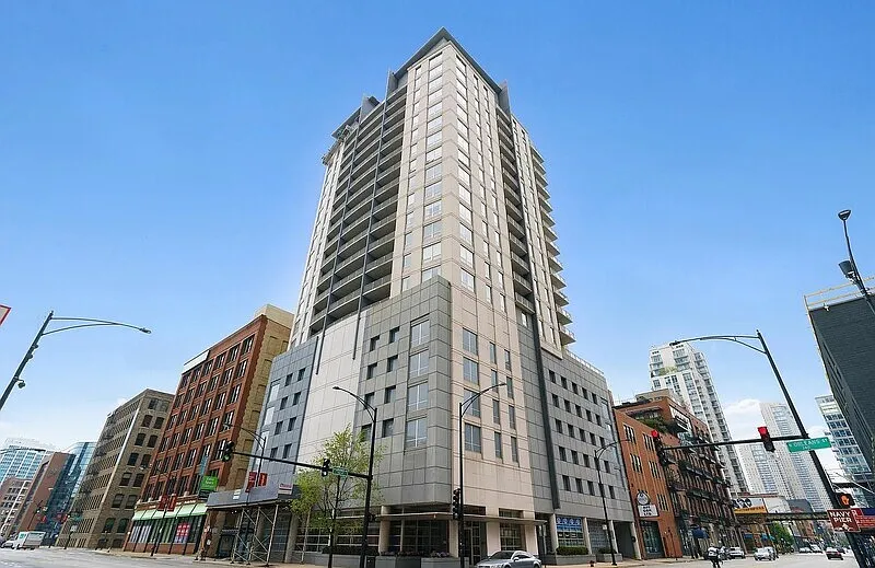 330 W Grand Ave #1503