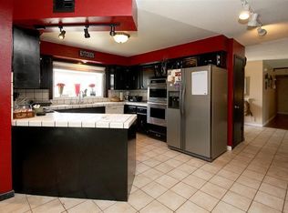 1844 Dennis Ave, Clovis, CA