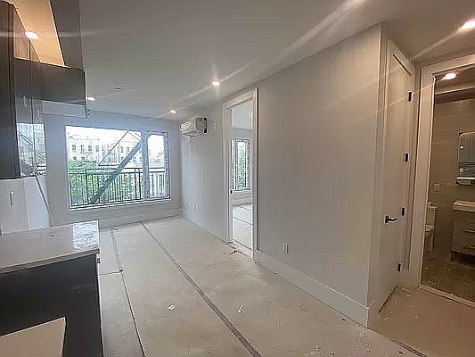 1st image of 324 E 116th St #6A