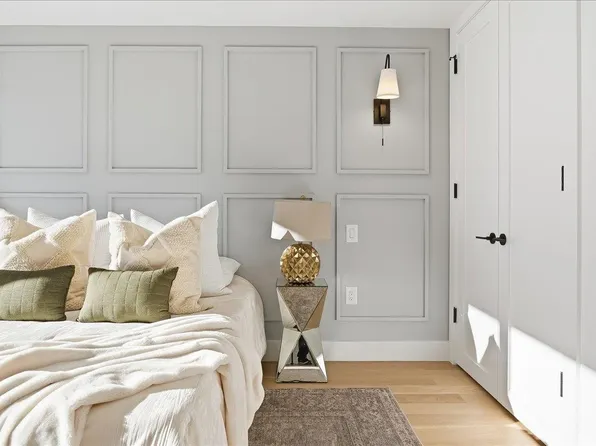 105 Laidlaw Avenue image 18 of 25