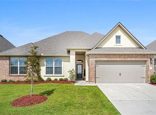 6877 Delta Ridge Ave, Slidell, LA 70461