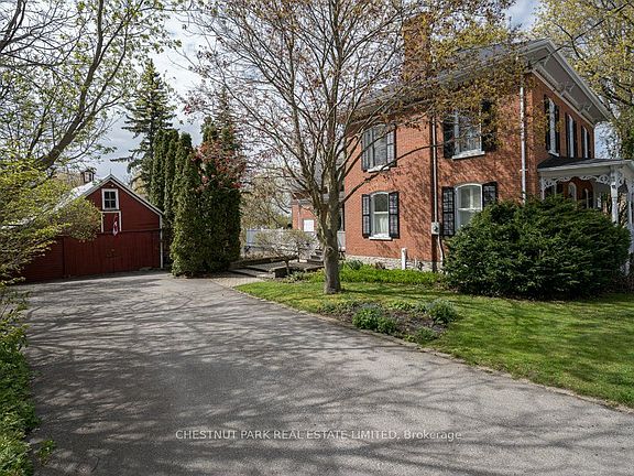 3rd image of 341 Main St