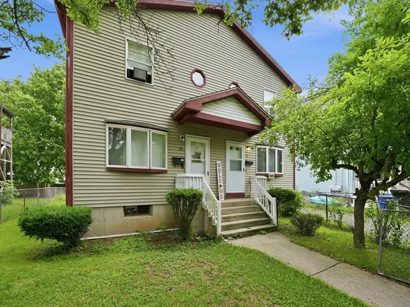41-43 Lansing Pl, Springfield, MA 01108
