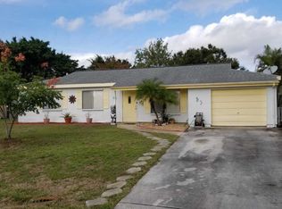 237 SW Kentwood Rd, Port Saint Lucie, FL 34953