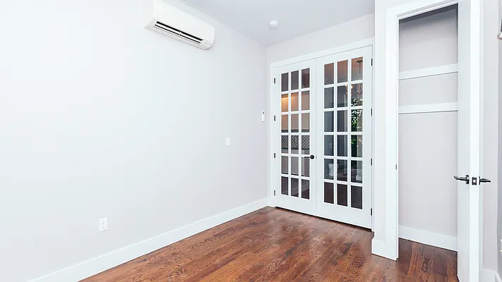 Rented by Nooklyn NYC LLC | media 3