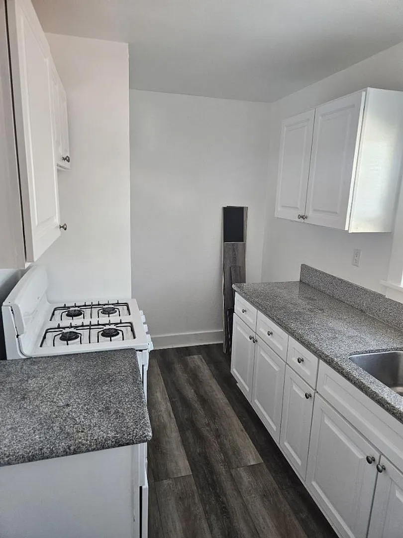 1445 N. Warren Ave. — Photo 4