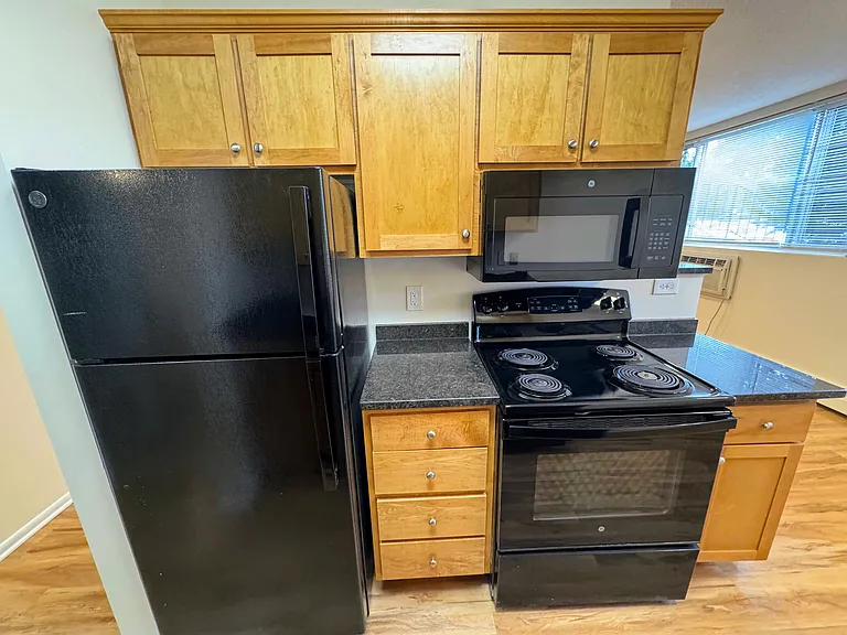 1480LLC — Photo 70