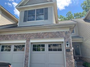 28 Deforest Dr, Cortlandt Manor, NY 10567