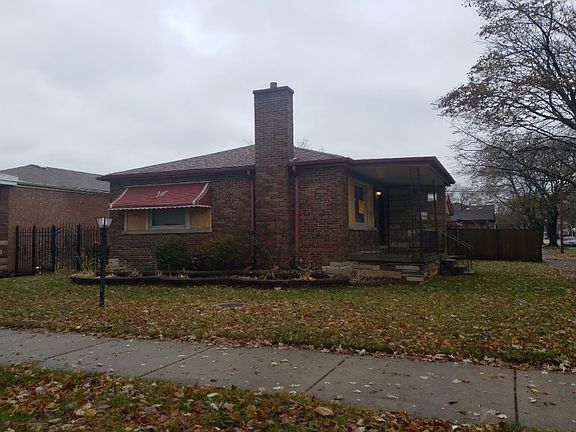 2nd image of 8855 S Cornell Ave