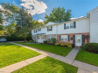19672 Lorain Rd #30, Fairview Park, OH 44126