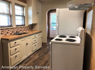 1420 Poyntz Ave, Manhattan, KS 66502