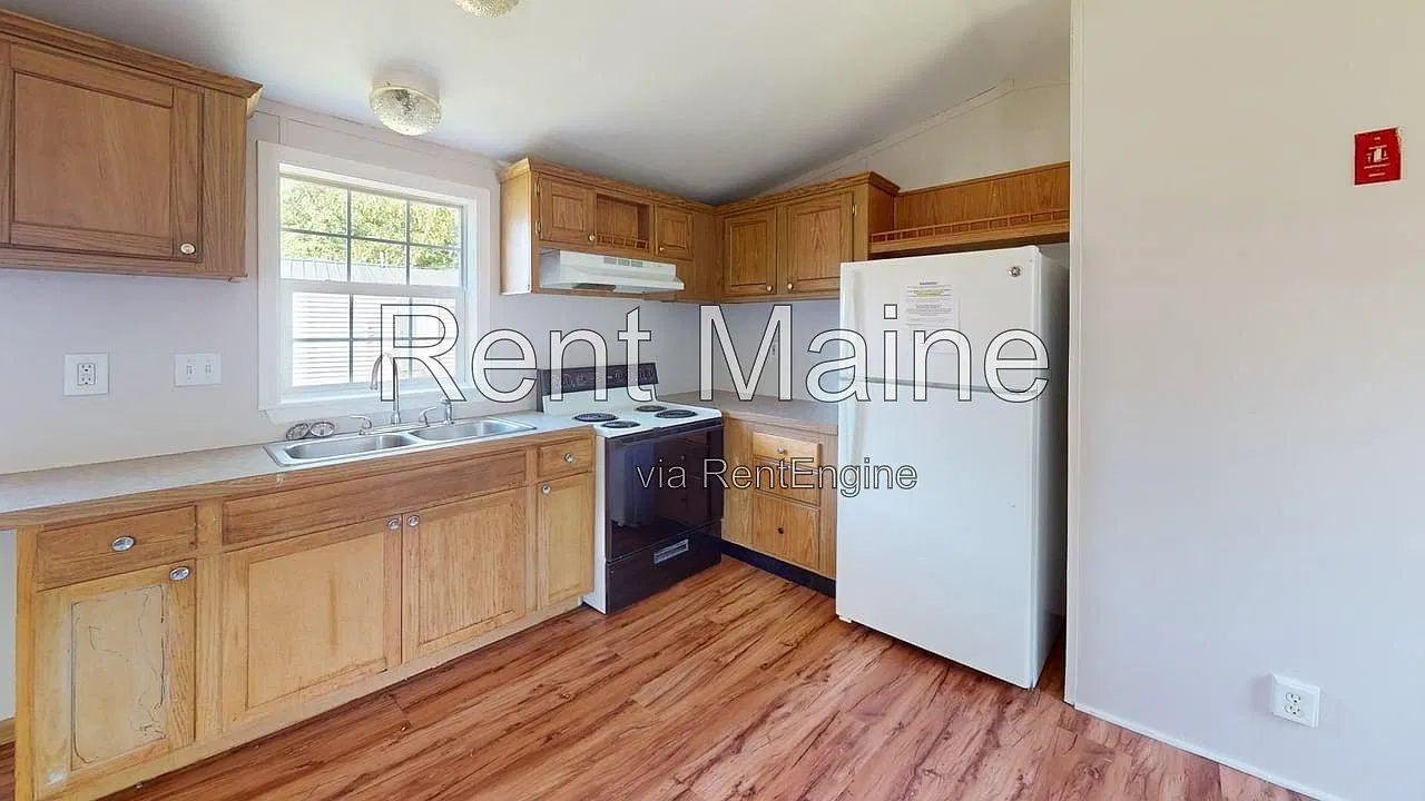 2 bed, 1.0 bath, 840 sqft, $1,025 — Photo 2
