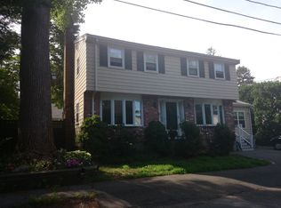 19 Fernwood Rd, West Roxbury, MA 02132