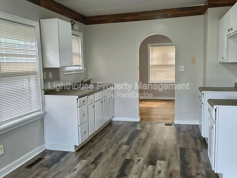 3041 Lemuel St — Photo 3