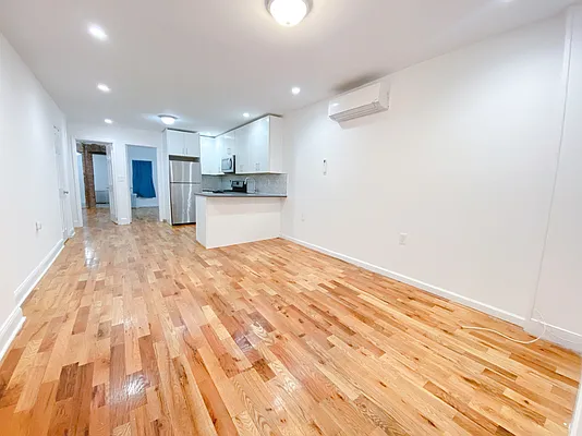 Rented by Massada Home Sales Inc | media 20