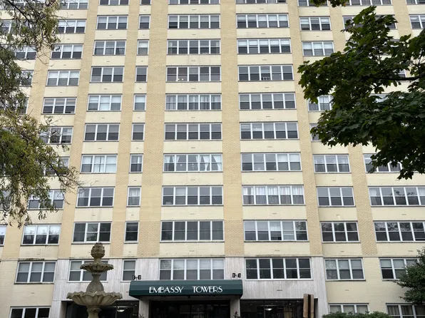 2625 Park Ave Unit 14D, Bridgeport, CT 06610