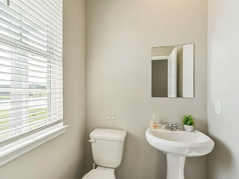 4907 Luke Mathew Dr — Photo 17