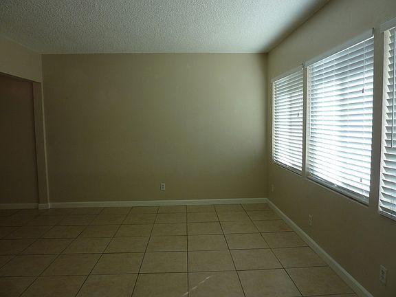 5th image of 94 N San Mateo St APT F