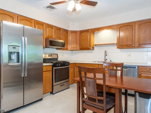 137 E 9th St Floor 1, Clifton, NJ 07011