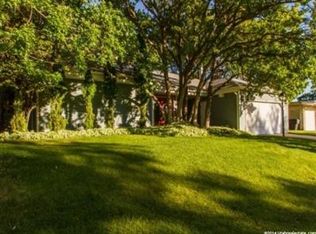 810 E Westbrook Rd, Kaysville, UT 84037