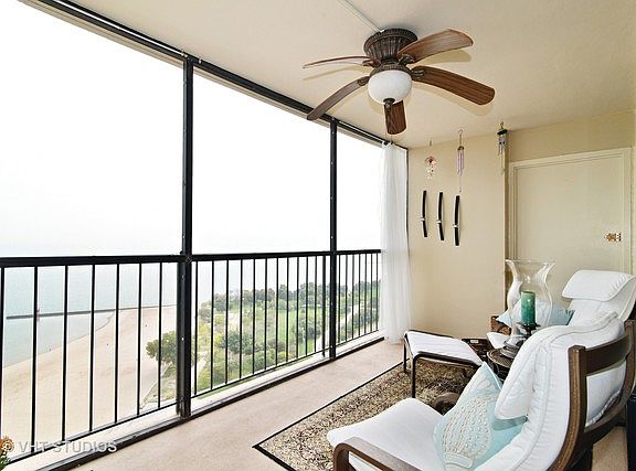 Balcony Overlooking Hollywood Beach & Lake Michiga
