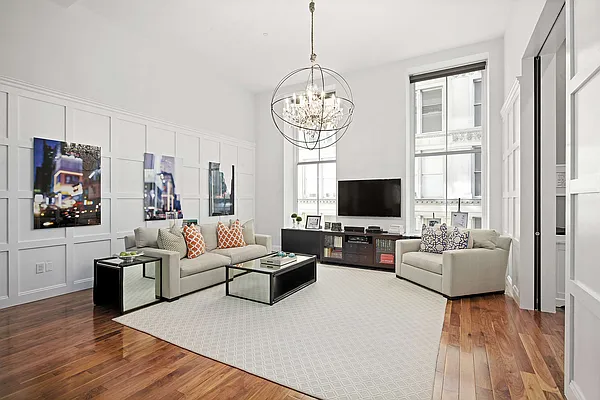 Sold by Compass | media 1