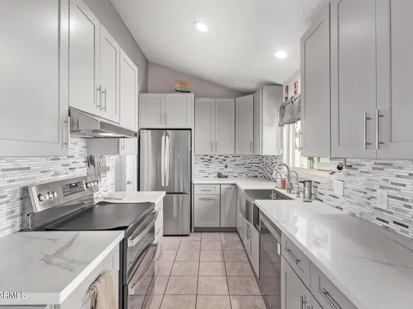 4620 W JULIE Drive, Glendale, AZ 85308