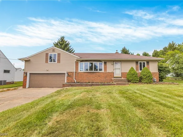 15730 Whitney Rd, Strongsville, OH 44136