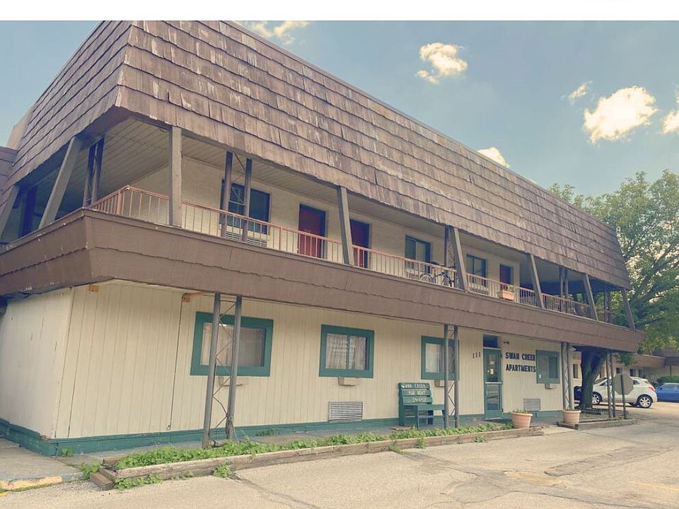 111 S Summit St. Office Building - Corner View