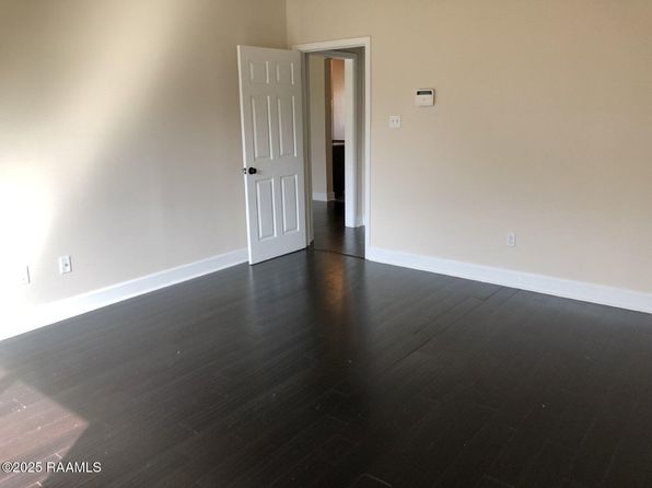 103 Wood Moss Way, Lafayette, LA 70508