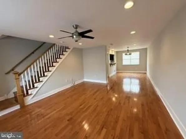 6860 Radbourne Rd, Upper Darby, PA 19082
