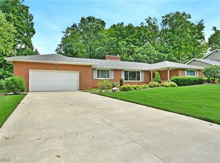 8637 Squirrel Hill Dr NE, Warren, OH 44484