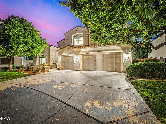 3rd image of 1563 W KAIBAB Drive