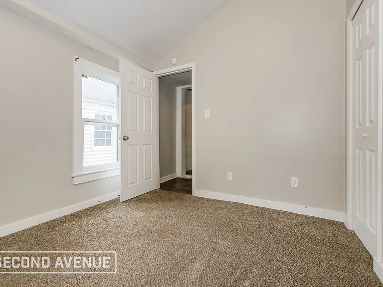 7945 Euclid Ave — Photo 15