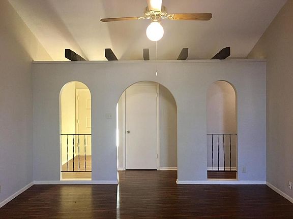 4th image of 12303 Valley Forge Cir