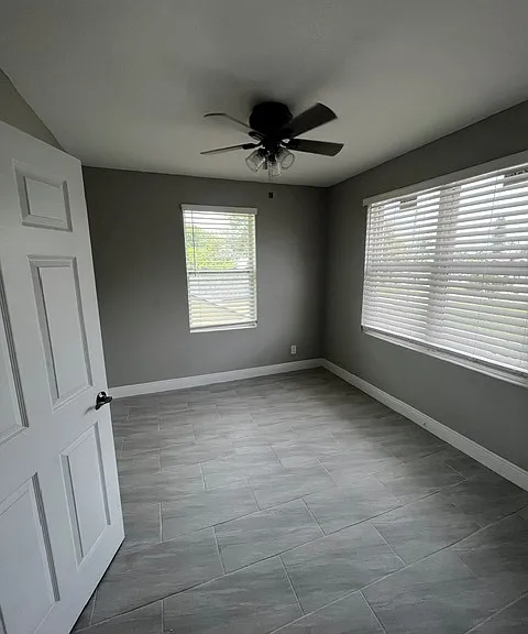 217 SW Avenue D #2 — Photo 15
