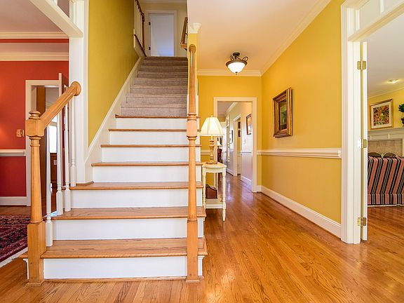 2nd image of 4928 Sunset Forest Cir