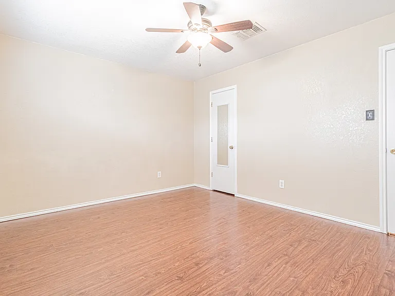 11244 Vollmer Ln — Photo 17