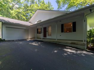155 Woods Rd, Spruce Pine, NC 28777