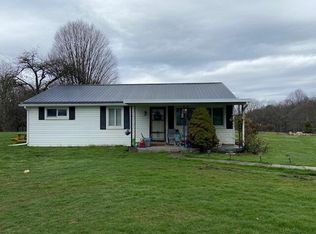 1146 Leivasy Rd, Nettie, WV 26681