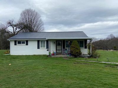 1146 Leivasy Rd, Nettie, WV, 26681