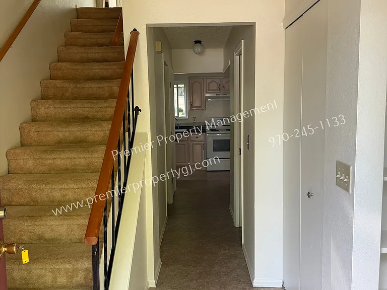 5 Moselle Ct — Photo 6