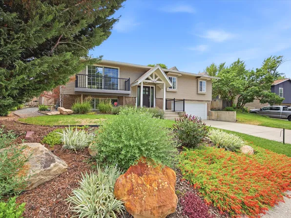 7679 Brighton Way, Salt Lake City, UT 84121