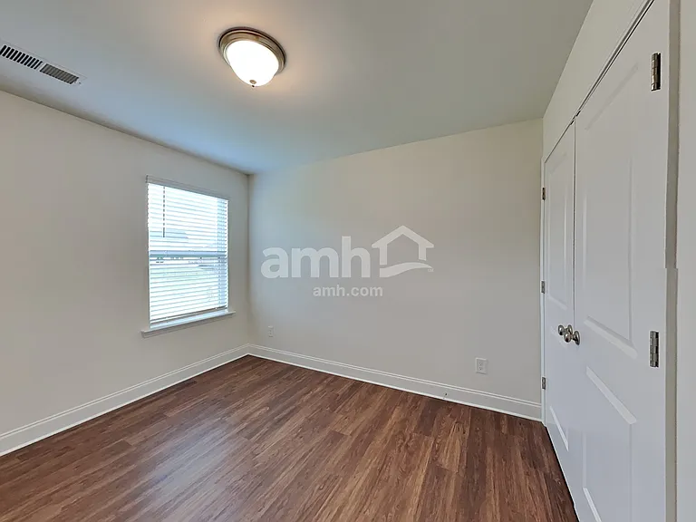 109 Twin River Dr — Photo 30