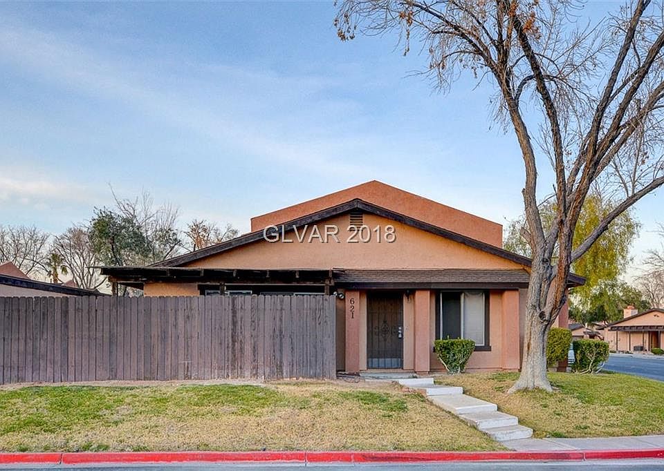 1st image of 621 Evening Breeze Dr