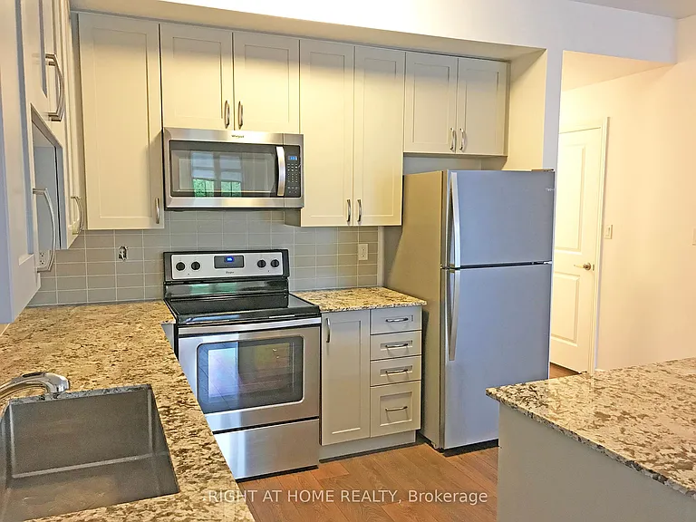 201 Pine Grove Rd #413 — Photo 5