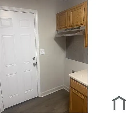 1764 Shady Lane Dr — Photo 15