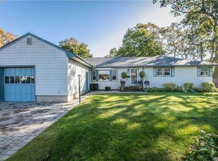 25 Sherman St, Patchogue, NY 11772