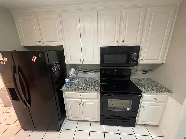 1717 Point West Dr — Photo 18