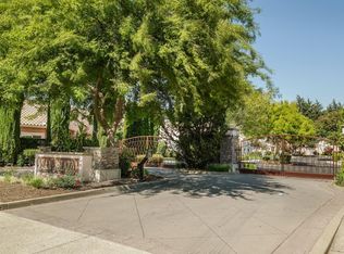 12 Tuscany Ct, Sacramento, CA
